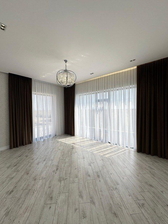 Satılır 5 otaqlı həyət evi/bağ evi 250 m² — Ev, villa, Bakı (12)
