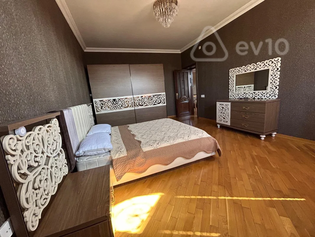 4 otaqlı həyət evi, 400 m², Merdekan — kirayə — Ev, villa, Bakı (10)