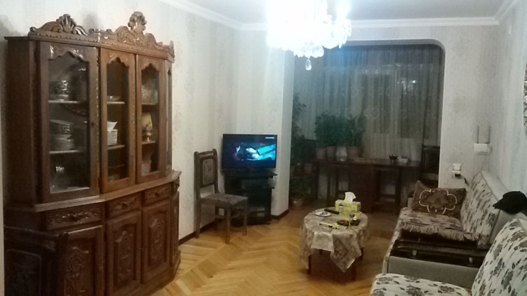 İcarəyə verilir 2 otaqlı köhnə tikili 60 m² — Mənzil, Bakı
