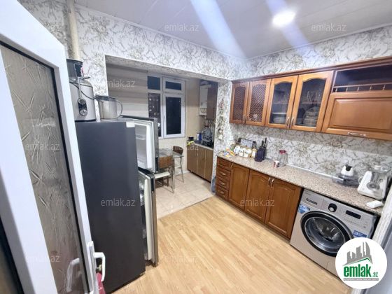 Satılır 2 otaqlı 70 m² köhnə tikili Xalqlar Dostluğu m — Mənzil (6)
