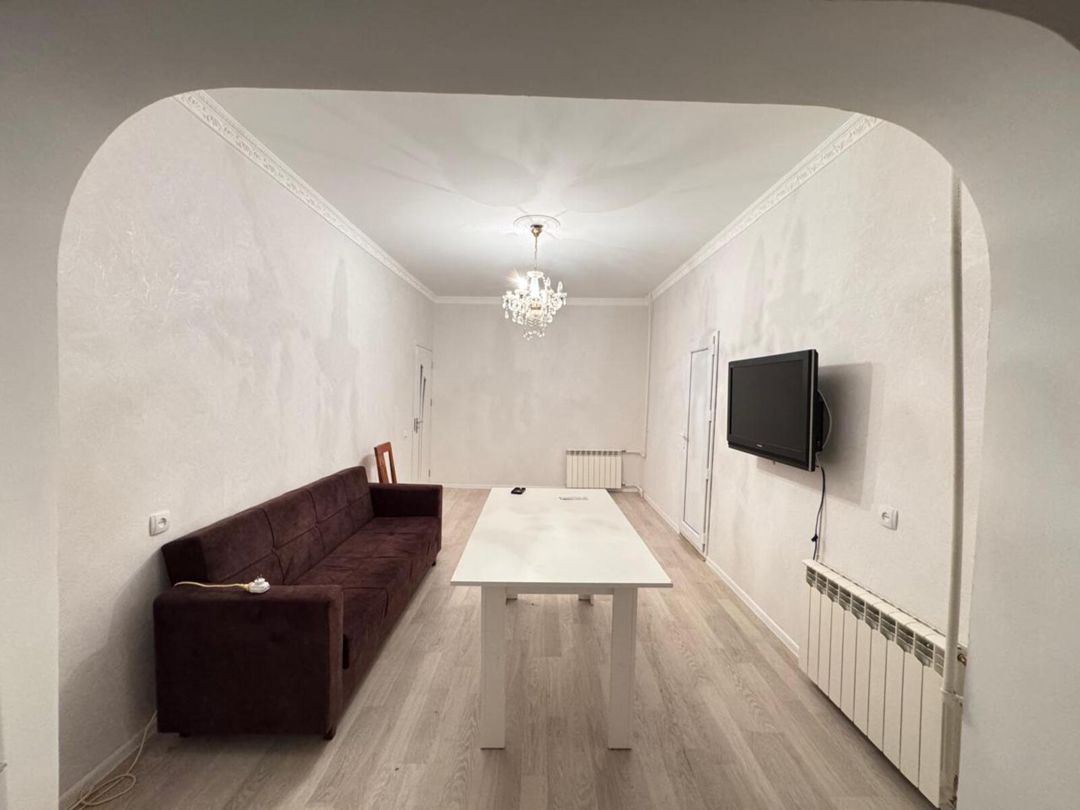 Satılır 2 otaqlı köhnə tikili 45 m² — Mənzil, Bakı (3)