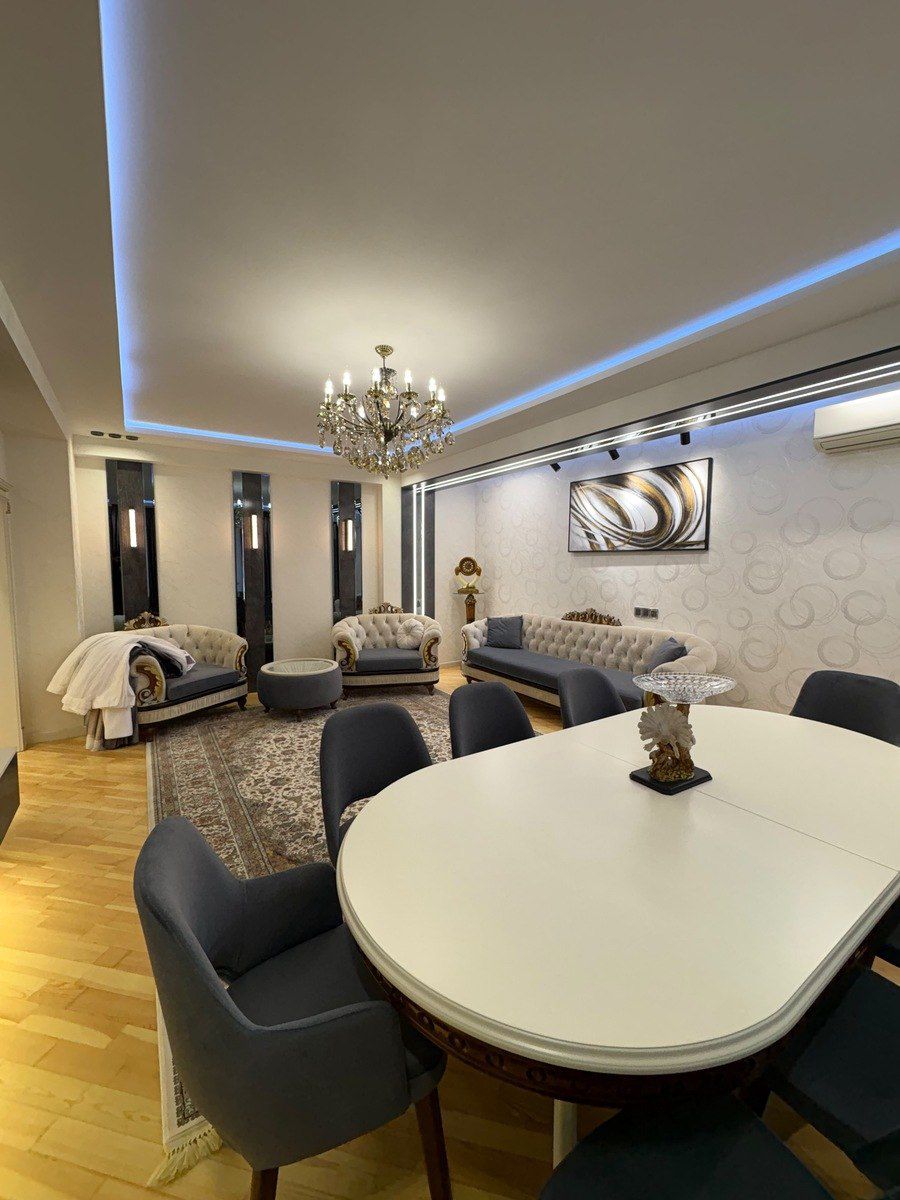 Satılır 4 otaqlı yeni tikili 158 m² — Mənzil, Bakı