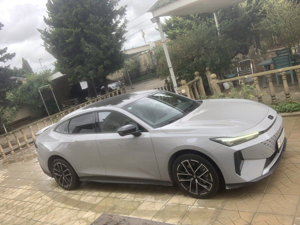Changan Uni-V iDD, 1.5 L, 18.4 kWh, 2023 il, 40 000 km 88-BQ-364 — Avtomobillər, Bakı (6)