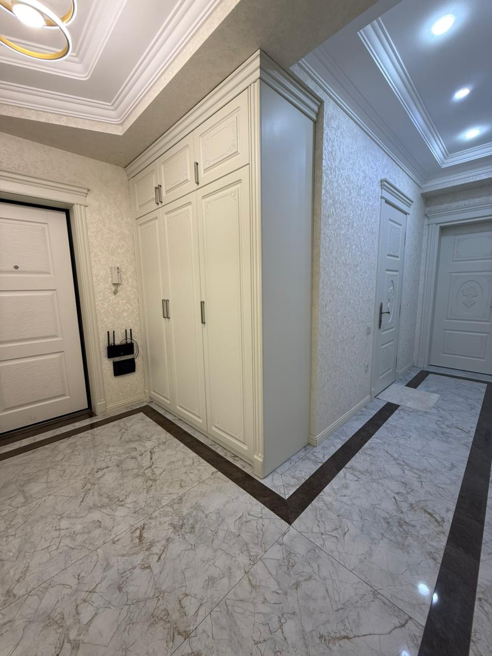 Satış: 2 otaqlı Yeni tikili, 88 m², Xətai rayonu — Mənzil, Bakı (9)