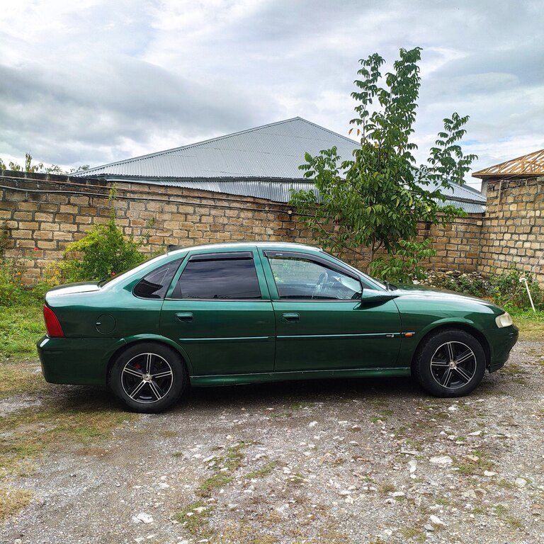 Opel Vectra, 1.8 L, 1997 il, 312 000 km 10-TM-391 — Avtomobillər, Şəki (7)