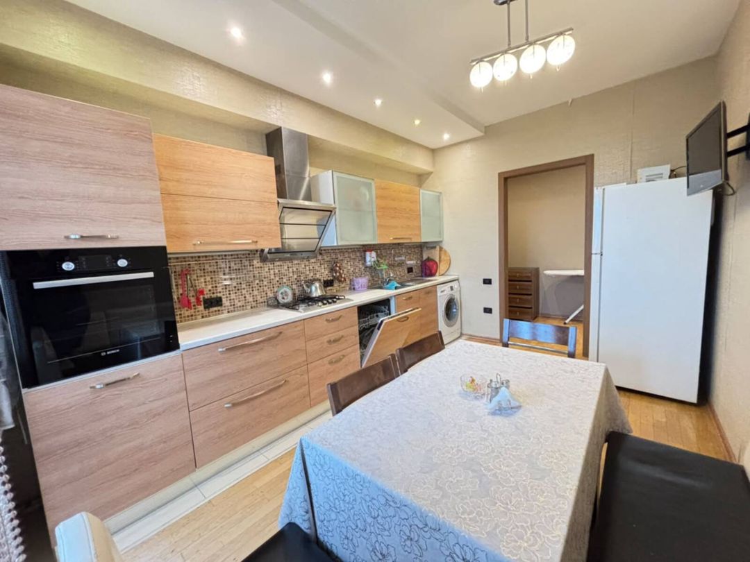 İcarəyə verilir 2 otaqlı yeni tikili 90 m² — Mənzil, Bakı (11)