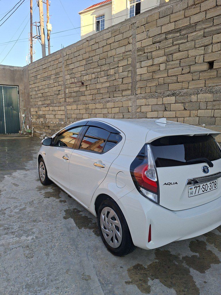 Toyota Aqua, 1.5 L, 0.87 kWh, 2018 il, 112 000 km 77-SO-378 — Avtomobillər, Bakı (9)