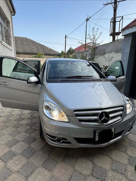 Mercedes B 250, 2.0 L, 2011 il, 102 000 km — Avtomobillər, Bakı (9)