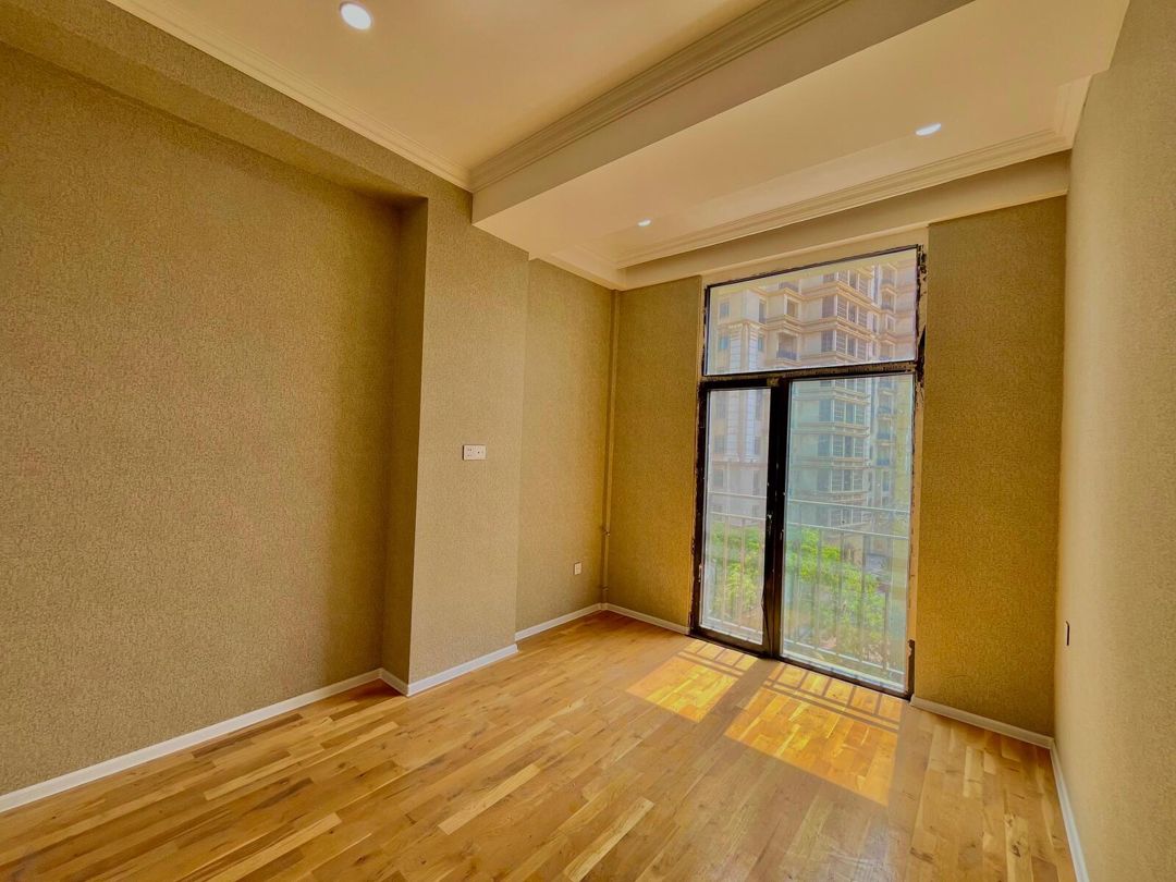 Satılır 4 otaqlı yeni tikili 148 m² — Mənzil, Bakı (8)