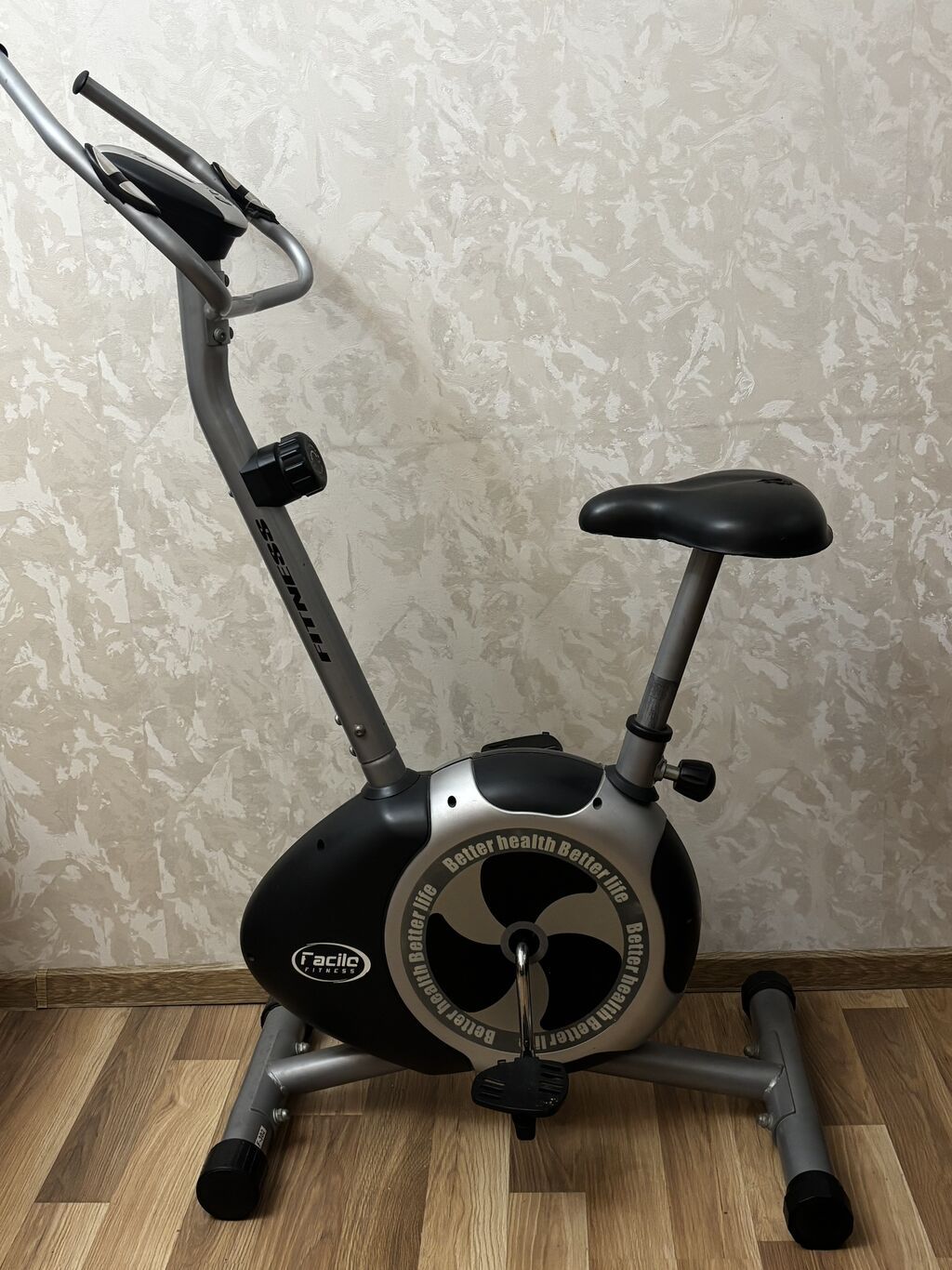 Qaçış velosipedi. Ürek döyüntüsünü ölçürqaçış km göstərir.İdeal — Elektrik velosipedləri, Bakı (3)