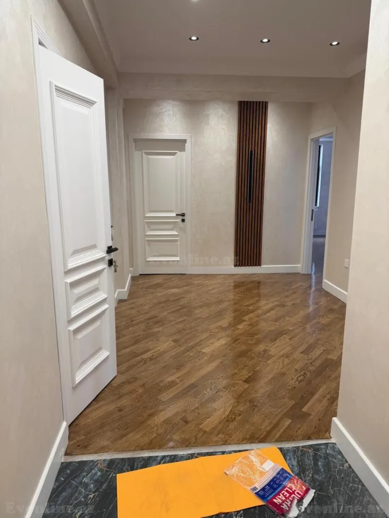 Satılır 3 otaqlı Mənzil Yeni tikili 110 m² Bakı, Nərimanov r — Bakı