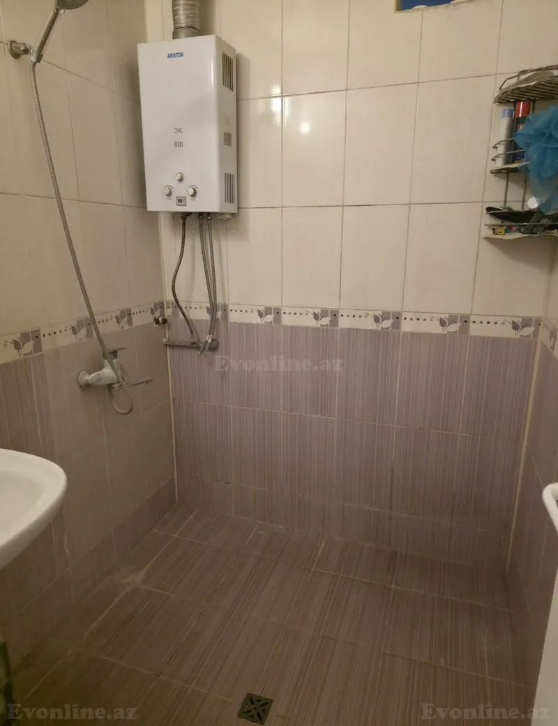 Kirayə verilir 2 otaqlı Mənzil Köhnə tikili 65 m² Bakı, Nəsimi r., Memar Əcəmi m., 4-cü mikrorayon — Mənzil, Bakı (5)