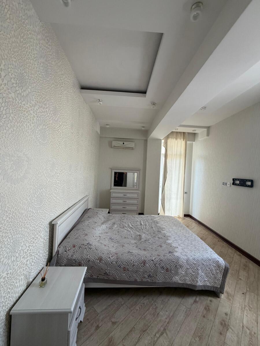 İcarəyə verilir 7 otaqlı yeni tikili 260 m² — Mənzil, Bakı (11)