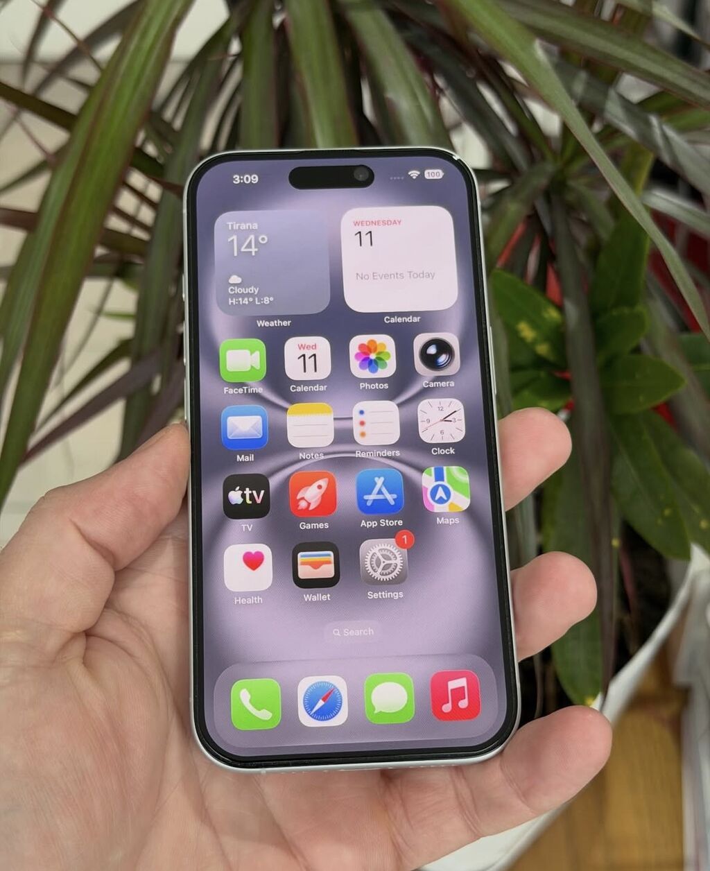 IPhone 16, 128 GB, Ağ, Zəmanət, Simsiz şarj, Face ID — Apple iPhone, Bakı (2)