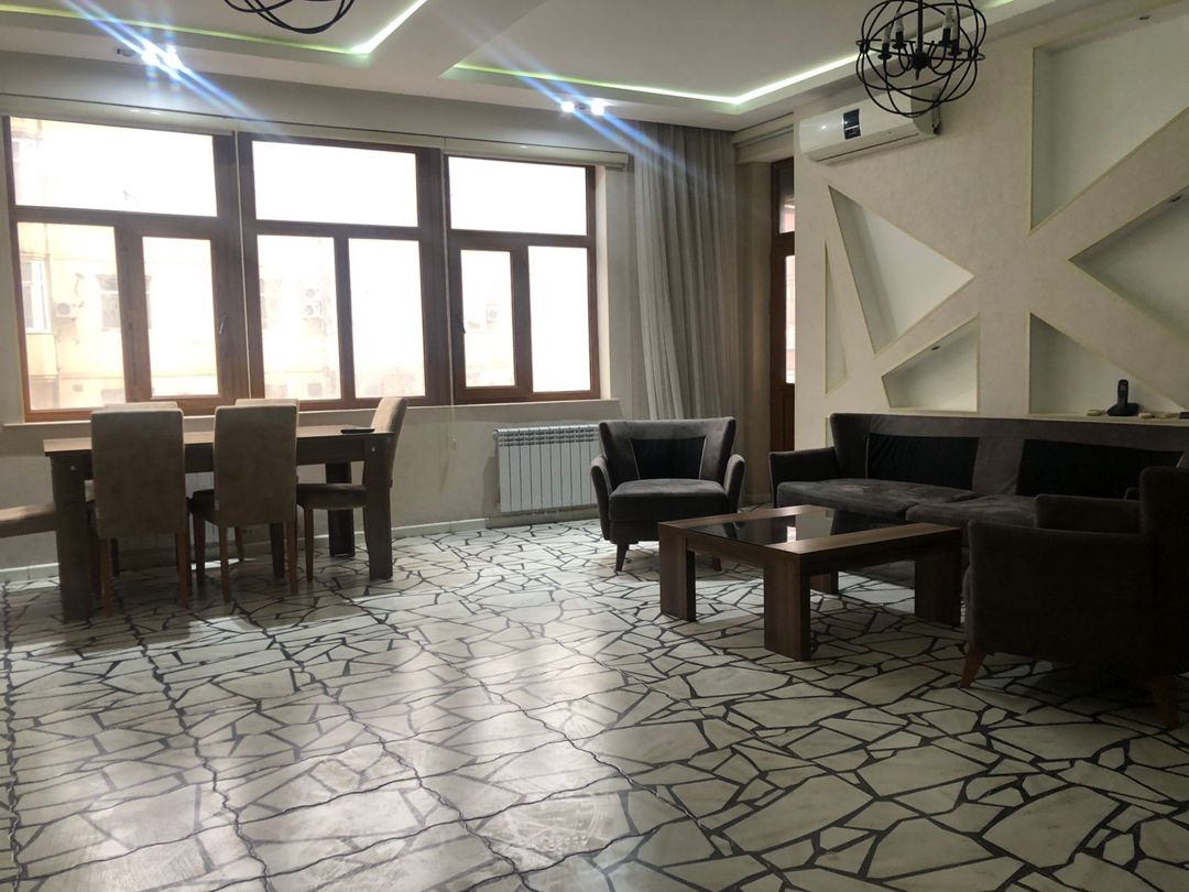 İcarəyə verilir 3 otaqlı yeni tikili 110 m² — Mənzil, Bakı (5)