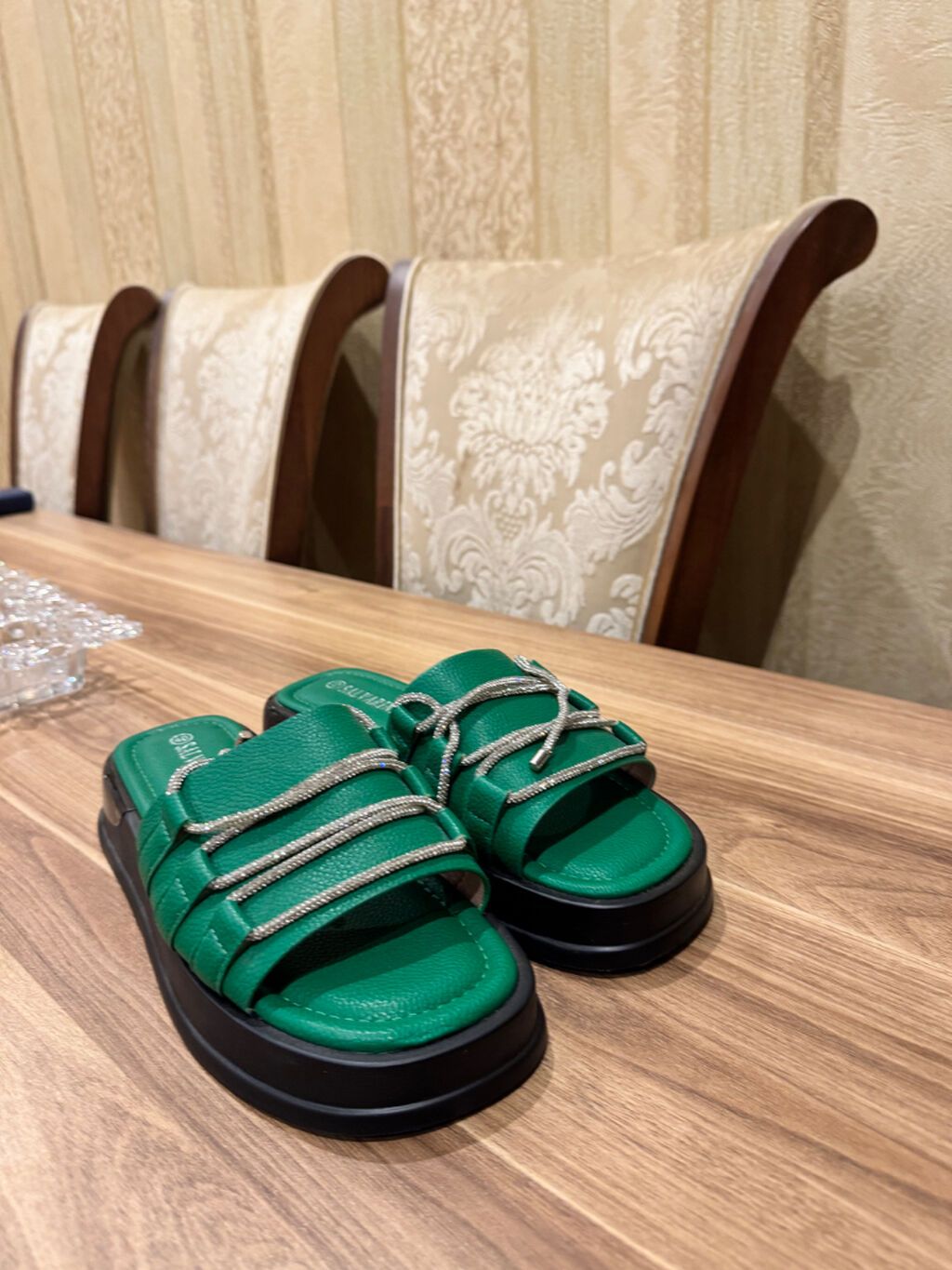 Tərliklər, Ölçü: 39, rəng - Yaşıl, Yeni — Şləpmə, Bakı (2)