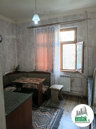 Satılır 5 otaqlı 130 m² köhnə tikili Y.Günəşli — Mənzil (10)