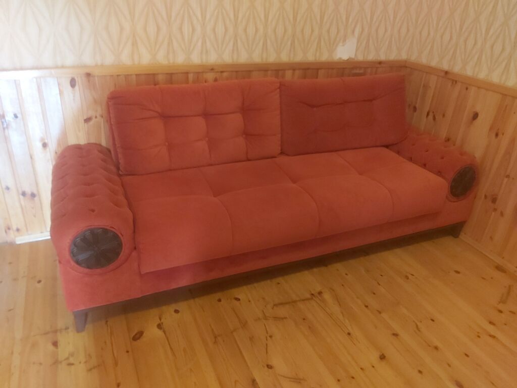Qırmızı rengde olan, 1 divan, 2 kreslo, yaxşı veziyyetde, real alana — Yumşaq mobilya dəstləri, Masazır (3)