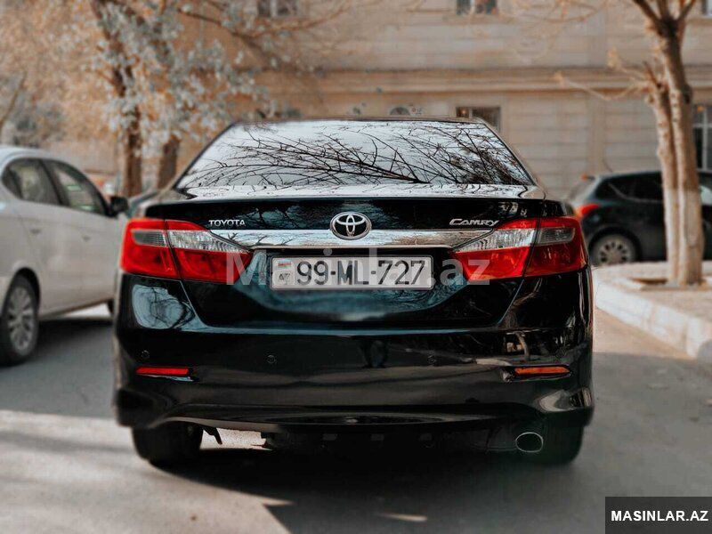 Toyota Camry, 2013 il 99-ML-727 — Minik avtomobili icarəsi, Bakı (2)