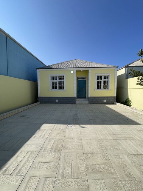 Satılır 3 otaqlı həyət evi/bağ evi 100 m² — Bakı