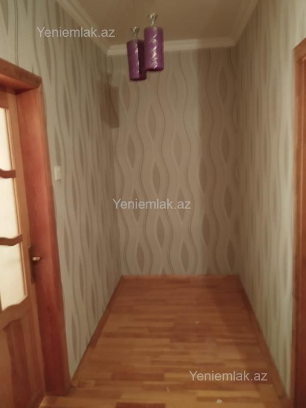 Satılır 2 otaqlı Bina evi menzil (Köhnə tikili), 56 m², 10-cu mikrorayon — Mənzil, Sumqayıt (5)