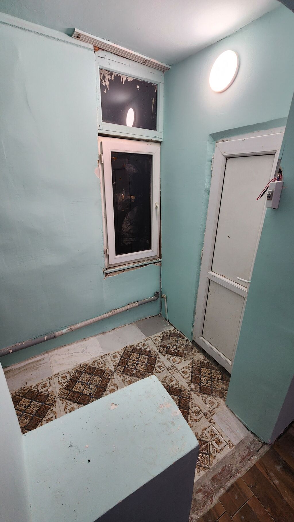 28 may metrosuna 10dey mesafede.Aileye verilir Uzunmudetli.1otagdir — Mənzil, Bakı (6)