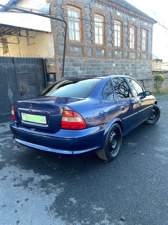 Opel Vectra, 1.6 L, 1996 il, 358 000 km 50-DJ-630 — Avtomobillər, Qax (2)