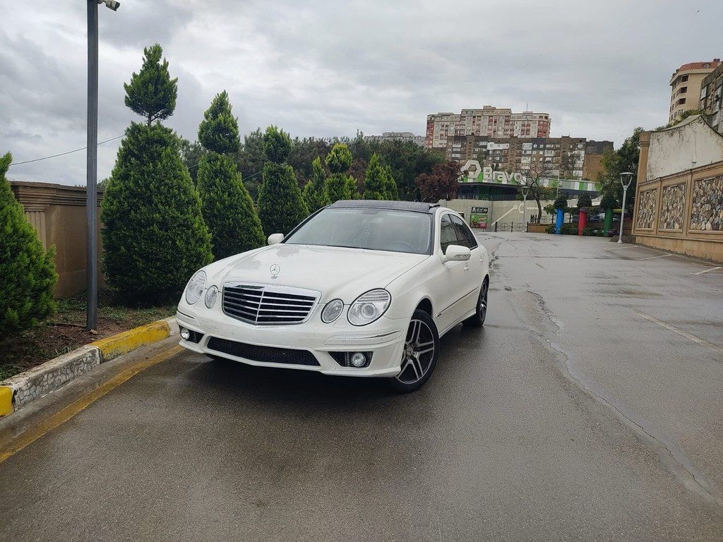 Mercedes E 240, 2.6 L, 2003 il, 332 000 km — Avtomobillər, Bakı (2)