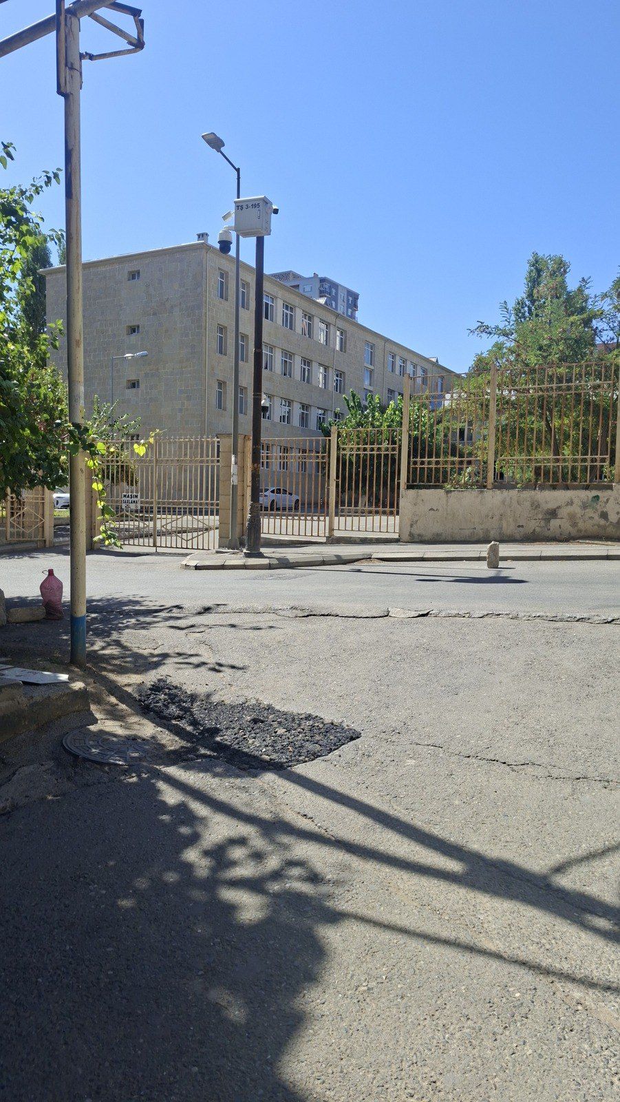 Satılır 2 otaqlı köhnə tikili 47 m² — Mənzil, Bakı (3)