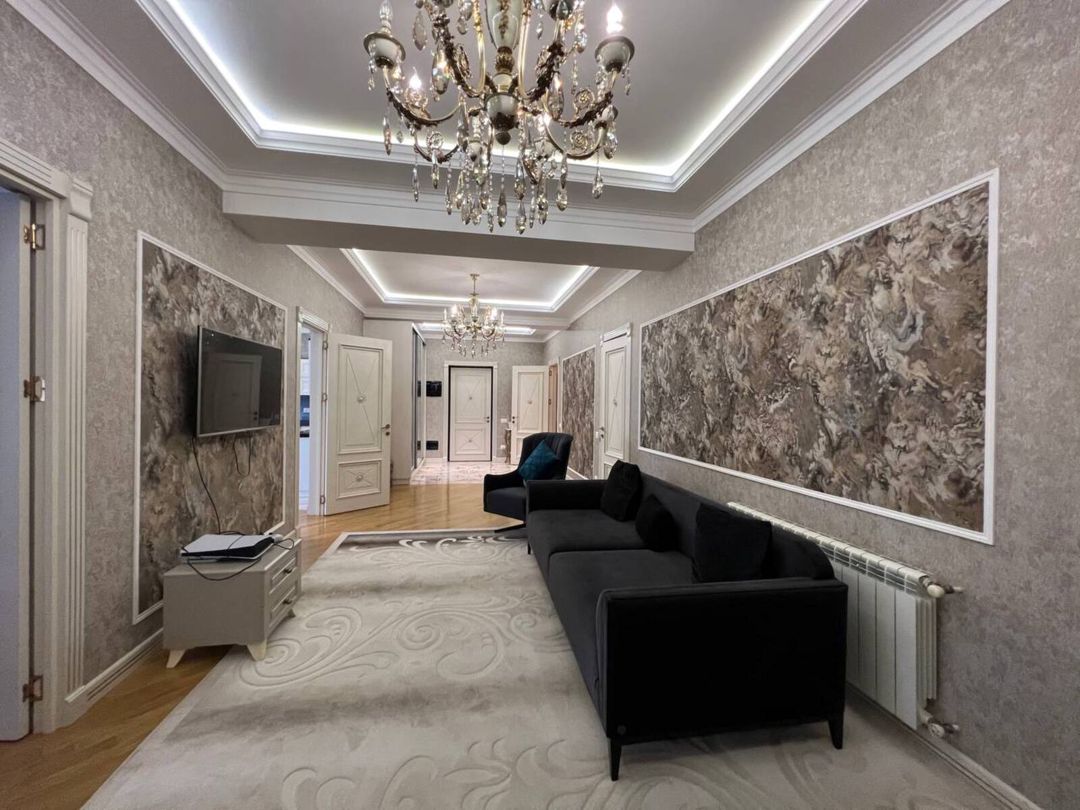 Satılır 3 otaqlı yeni tikili 200 m² — Mənzil, Bakı (7)
