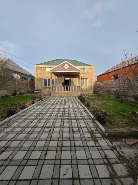 Satılır 3 otaqlı həyət evi/bağ evi 100 m² — Bakı