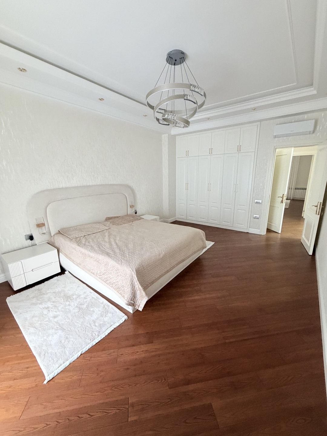 İcarəyə verilir 3 otaqlı yeni tikili 130 m² — Mənzil, Bakı (5)