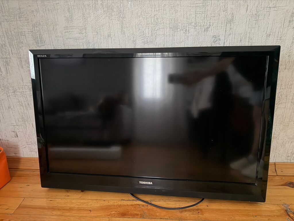 Toshiba Regza LCD televizor - Ekran diaqonalı: təxminən 40–42 düym — Televizorlar, Bakı