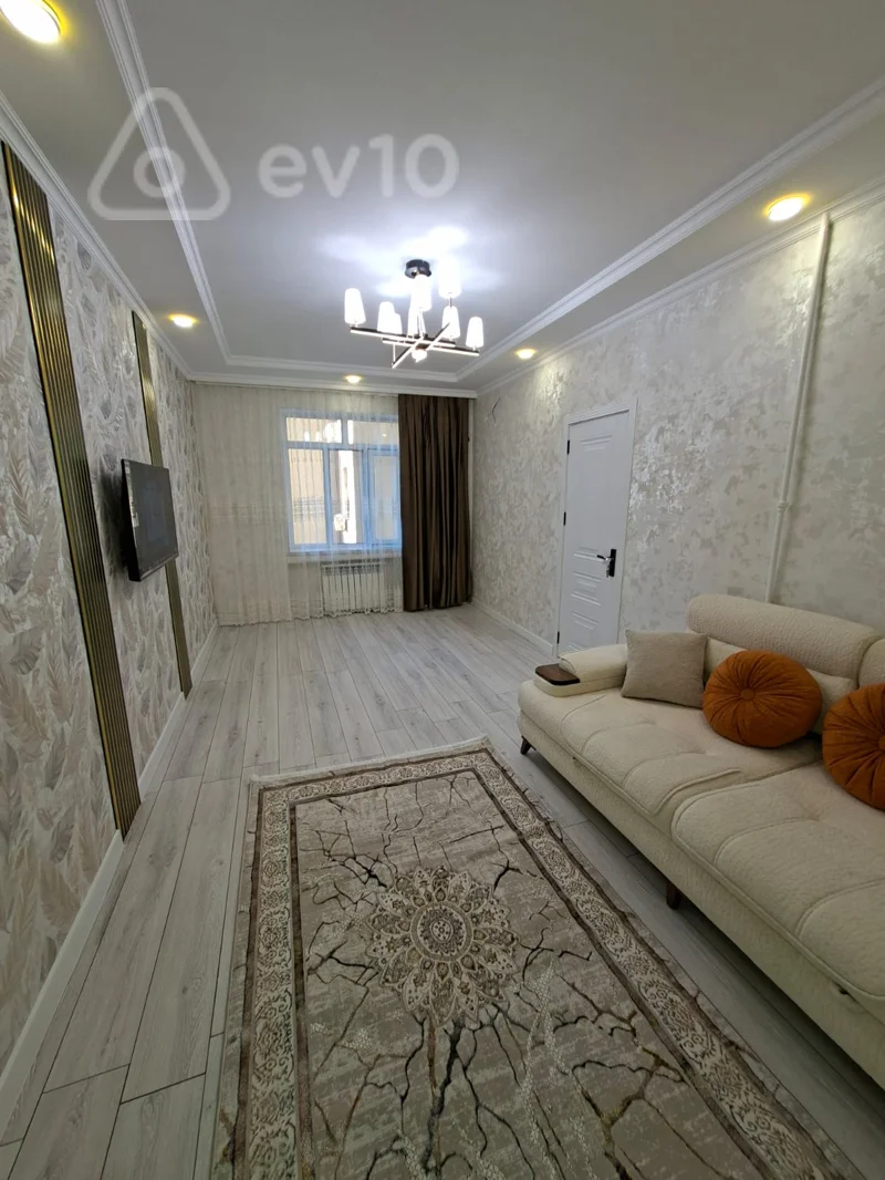 3 otaqlı mənzil, 65 m², Surxay Cabbarov küçəsi — Bakı