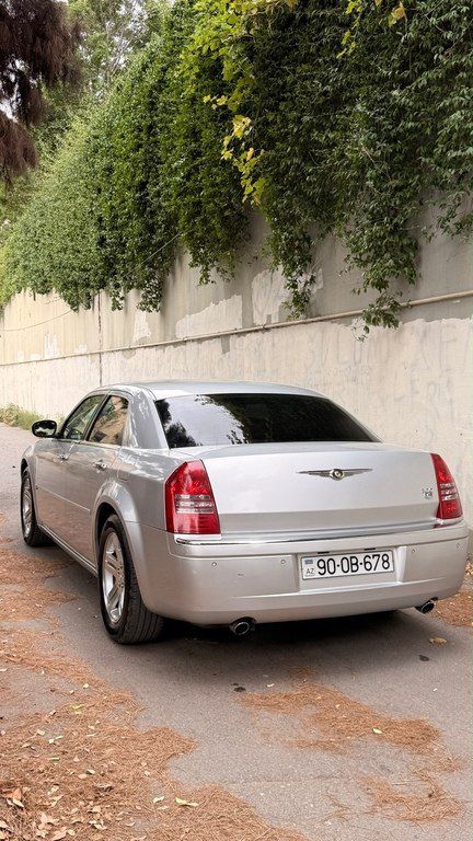 Chrysler 300C, 5.7 L, 2005 il, 118 000 km 90-OB-678 — Avtomobillər, Bakı (9)