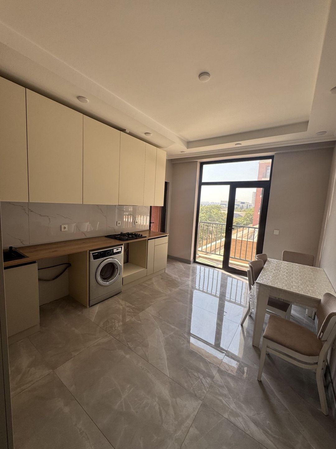 İcarəyə verilir 2 otaqlı yeni tikili 85 m² — Mənzil, Bakı (4)