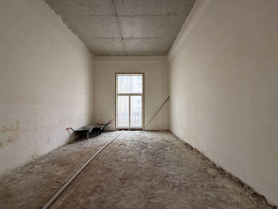 Satılır 6 otaqlı yeni tikili 320 m² — Mənzil, Bakı (8)