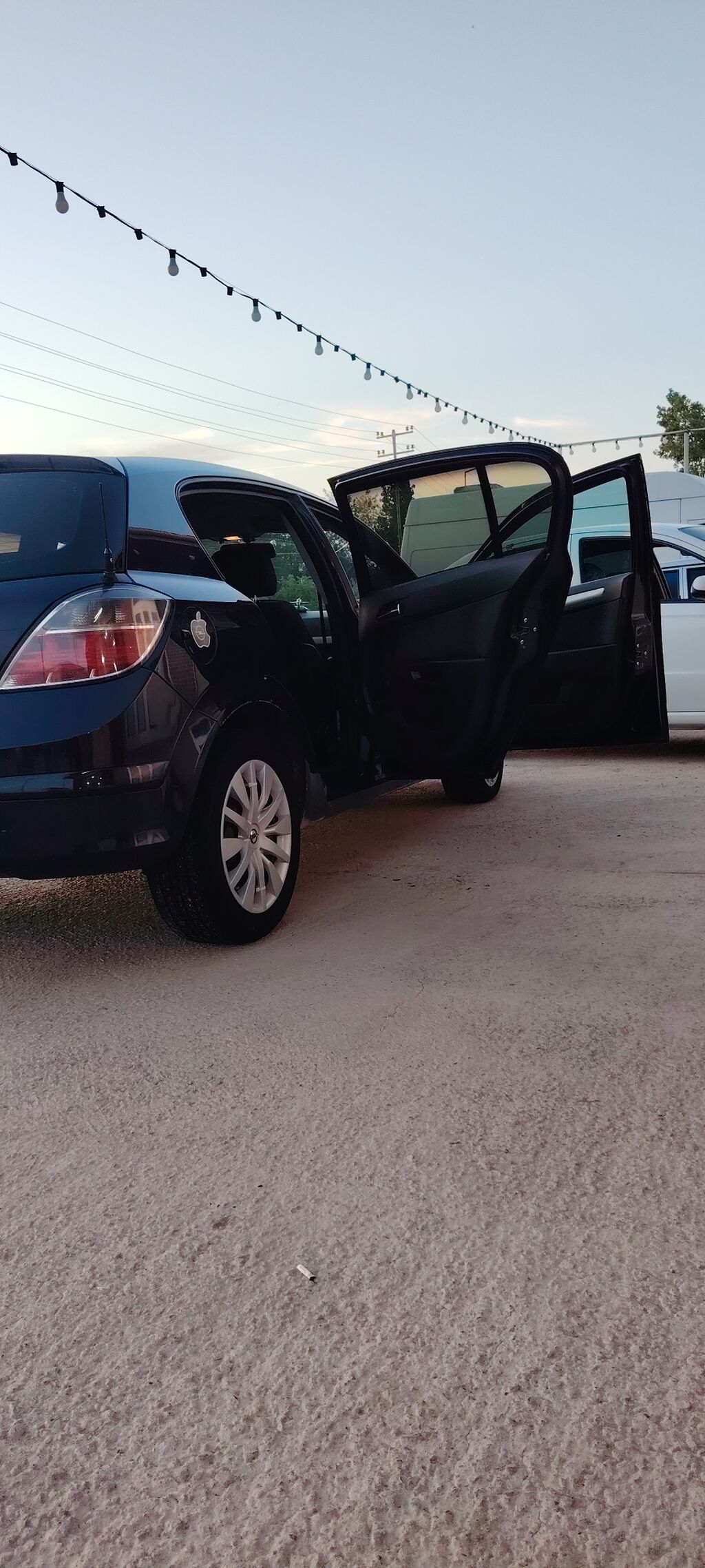 Opel Astra H – 5 qapılı hetçbek - Kuzov: tünd mavi, hetçbek, arxa 77-XD-294 — Avtomobillər, Şirvan (4)