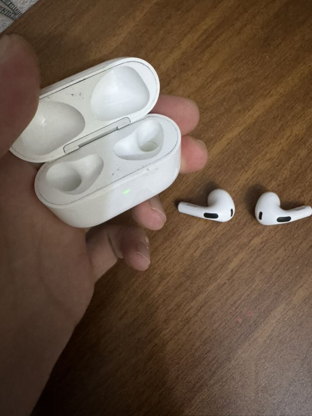 Apple AirPods 3 Ela veziyyetde zaratkada ela saxlayir teze kimi.real — Qulaqcıqlar, Bakı (2)
