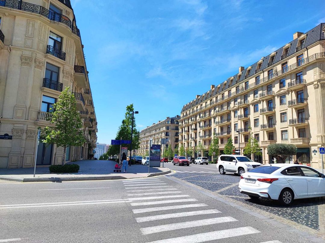 Satılır 3 otaqlı yeni tikili 129 m² — Mənzil, Bakı (2)