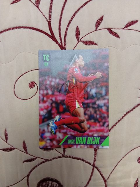Panini Top Class futbol kolleksiya kartı – Virgil van Dijk (Liverpool — Bakı