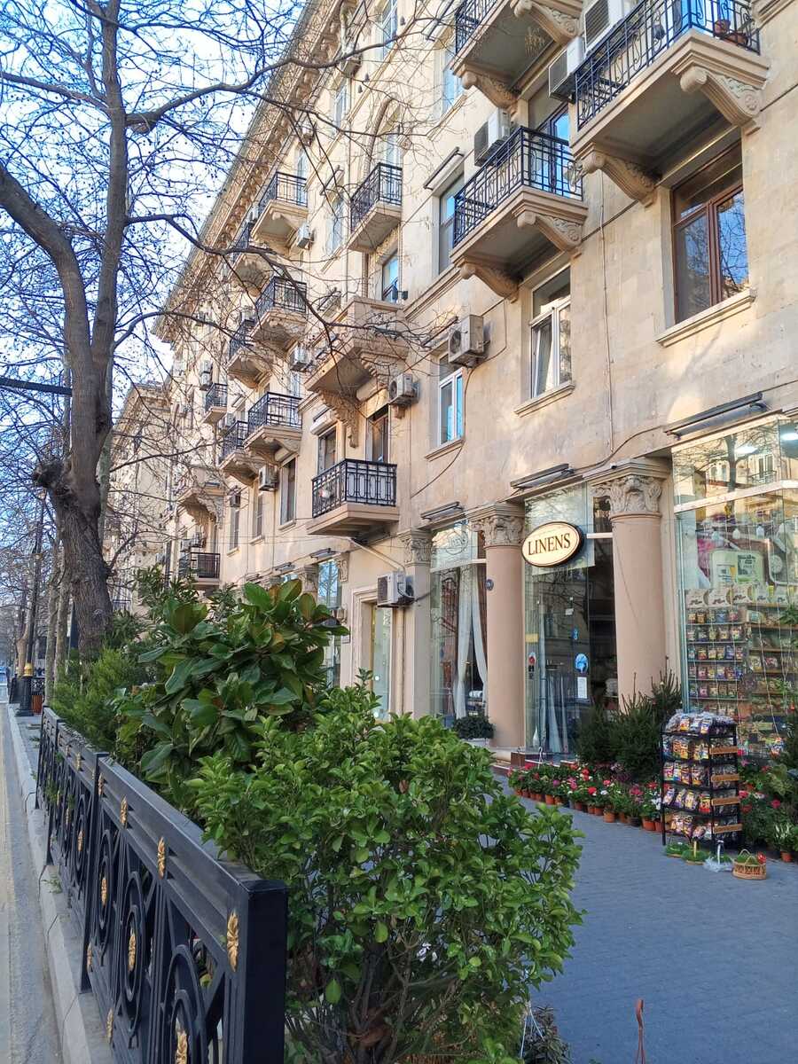 İcarəyə verilir 1 otaqlı köhnə tikili 53 m² — Mənzil, Bakı (4)