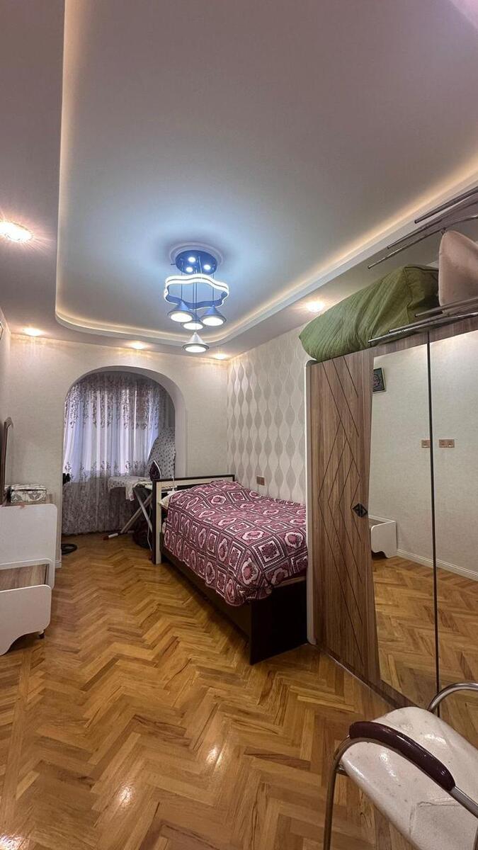 Satılır 5 otaqlı köhnə tikili 125 m² — Mənzil, Bakı (4)