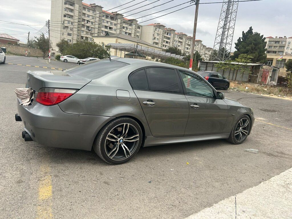 BMW 528, 3.0 L, 2008 il, 280 000 km — Avtomobillər, Bakı (5)