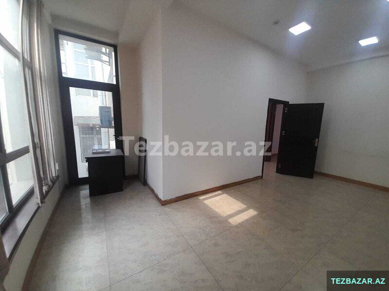 plazada 4 otaqlı ofis təmirli — Ofis, Bakı (9)