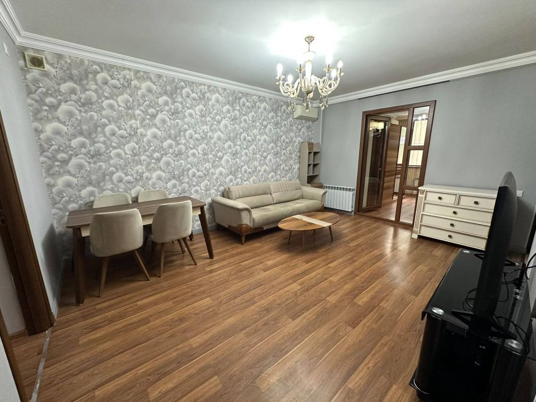 Satılır 3 otaqlı köhnə tikili 65 m² — Mənzil, Bakı (2)