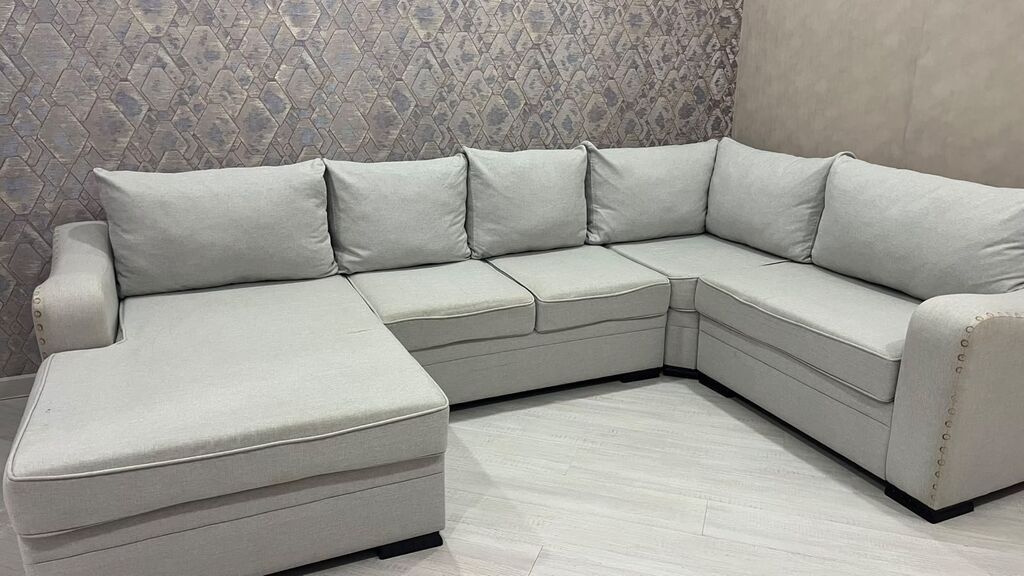 Uqlavoy divan. 400azn. Az işlənmiş ünvan Metro Neftçilər tərəf *Tehi — Divanlər, Bakı