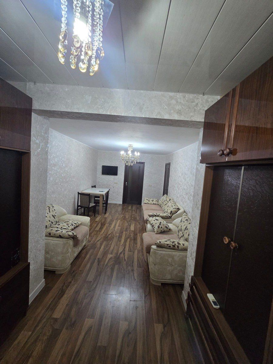 İcarəyə verilir 4 otaqlı köhnə tikili 75 m² — Mənzil, Bakı (3)