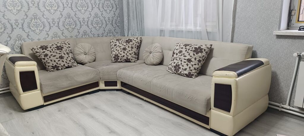 İşlənmiş, Künc divan, Divan, Bazalı, Açılan — Yumşaq mobilya dəstləri, Bakı