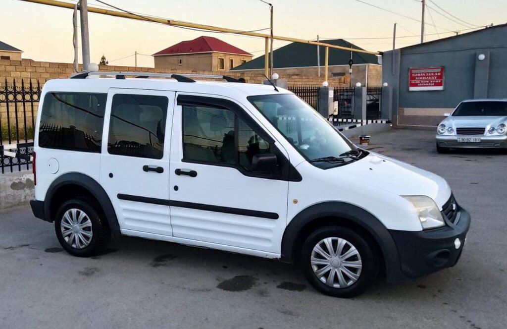 Ford Tourneo Connect, 1.8 L, 2013 il, 255 000 km — Avtomobillər, Bakı (2)